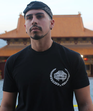 Zeus T-Shirt – www.ruleorberuled.co